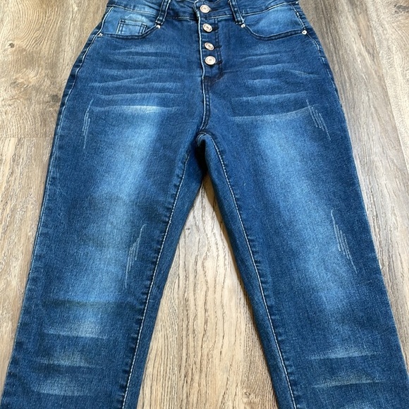 Shein Women’s High Rise Button Fly Distressed Skinny Jeans, size 4 - Picture 9 of 12